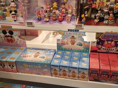 -泡泡玛特POPMART(崇文门国瑞城店)