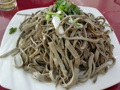 -溢心园香河肉饼总店