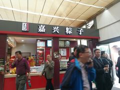 -平望服务区·停车场