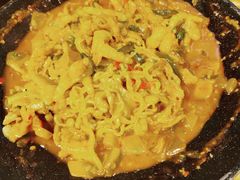 -青瓦炭韩潮烤肉(花园道店)