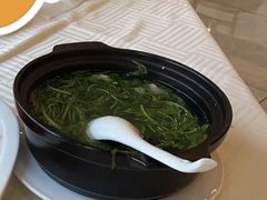 茼蒿汆丸子-怡园饭店-餐厅(四望亭店)