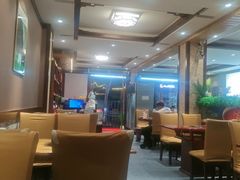 -菌之家·专业纯野生菌火锅·特色炒菌