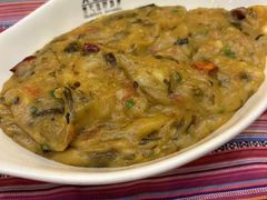 -香巴拉云南餐厅(华莱坞店)