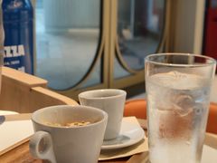 -LAVAZZA拉瓦萨咖啡(中航城君尚购物中心店)