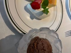 -Wolfgang’s Steakhouse 沃夫冈牛排馆(上海白玉兰广场店)