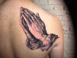 -PinooTattoo皮奴刺青纹身设计总部