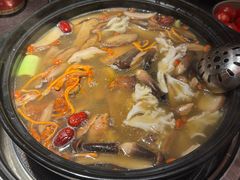 -芸鲜季·云南野生菌餐厅· 云南风物味研社(闵行店)