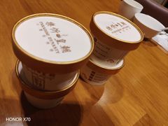 -乐忻皇朝(上海中心大厦店)