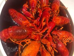 麻辣卤煮小龙虾-小河盐帮·私家菜·烤鸭(三元桥·霄云路店)