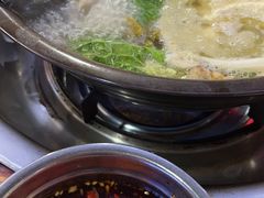 -陈记泸州酸菜豆花火锅(建设路店)