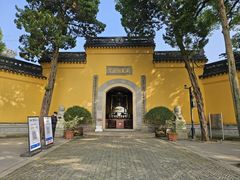 -灵岩山风景区