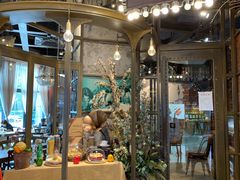 -玛格萝妮(汇智国际商业中心店)