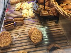 -巴黎贝甜(大宁国际商业广场店)