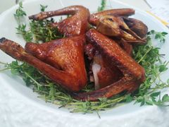 龙井茶香妙龄乳鸽-蔡澜点心·粤菜(月星环球港店)