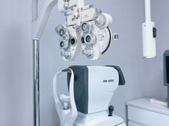 -潘多拉眼镜·蔡司依视路明月(潘家园店)