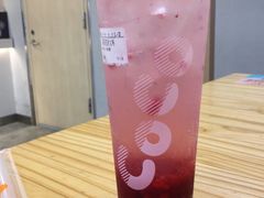 莓莓泡泡-CoCo都可(恒隆456店)