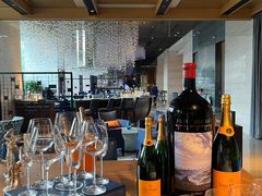 -AZUR聚(香格里拉饭店)