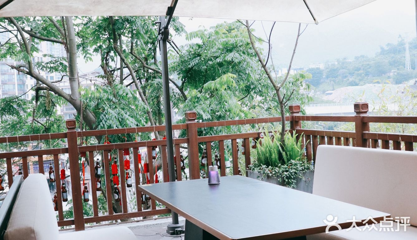 真的好喜欢这家江小白酒馆!!