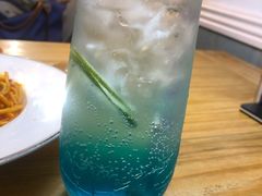 -麦甜创意轻食餐厅(西康路店)
