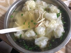 -小董骨汤馄饨店(通扬路店)