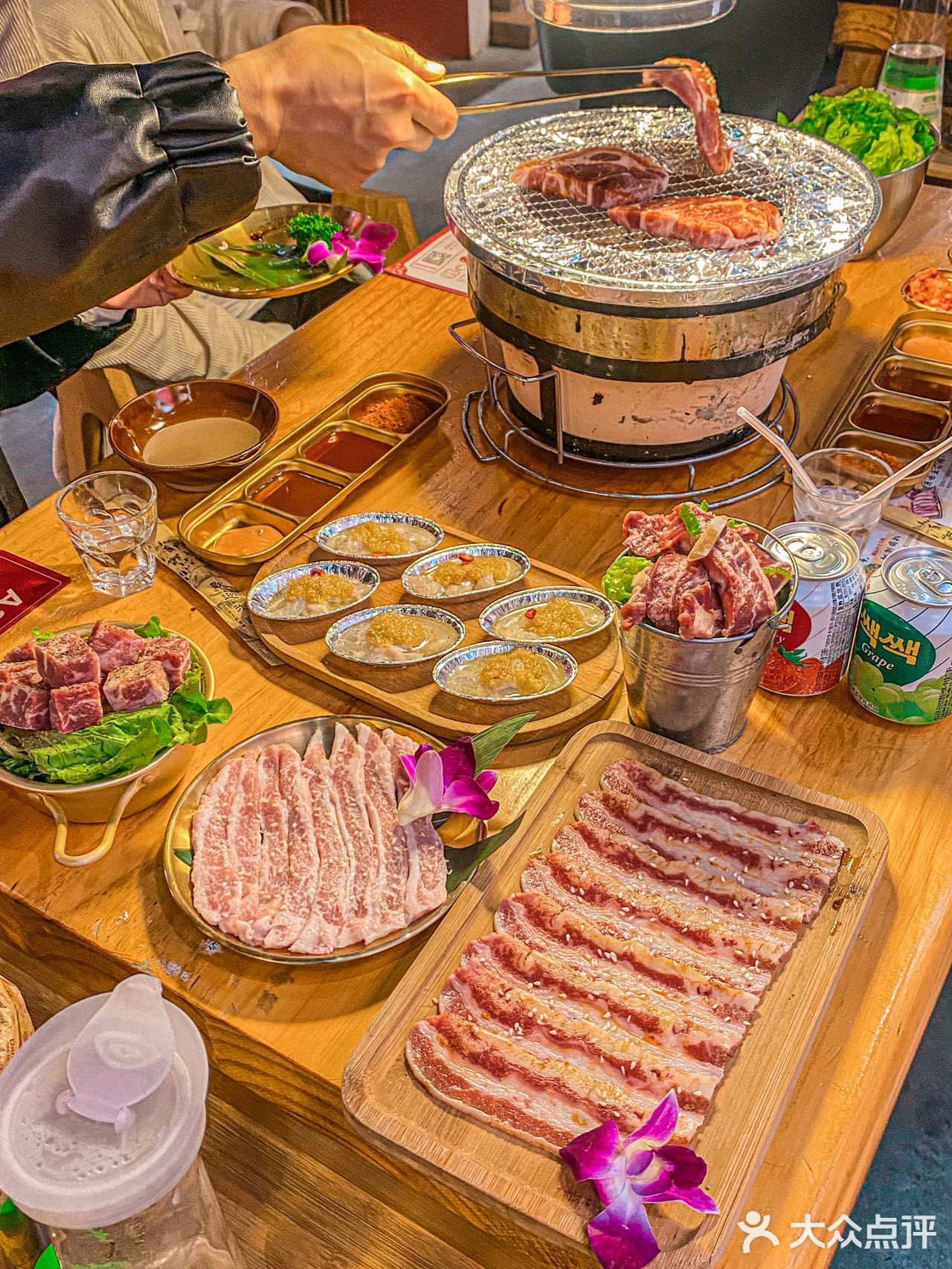 喜烧炉上·日式七轮烤肉