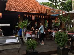 -Mai Mai Restaurant