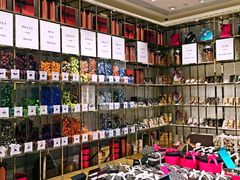 -VENCHI 闻绮(北京国贸商城店)