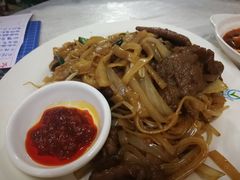 炒牛河-陈根记大牌档