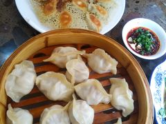 -周家大连水饺(美专校街店)