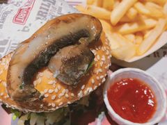 -The Habit Burger Grill 哈比特汉堡(复兴soho店)