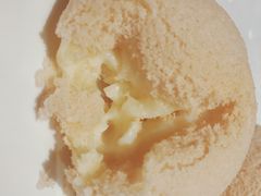 酥皮牛奶包-金玉满堂潮州酒楼(无限极荟购物广场店)
