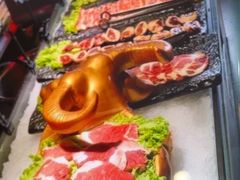 -鑫海汇海鲜烤肉火锅自助(七彩城店)