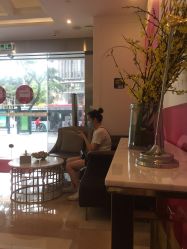 -广州健丽·去眼袋医疗美容机构