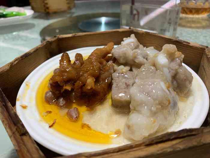 盈华酒家(联和联世广场店)-"[薄荷]环境:来了好多次了环境一般有待提.