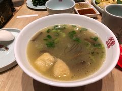 -弄堂小笼包(西青中北永旺购物中心店)