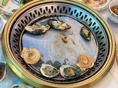 -布罗城堡自助烧烤(鸿通城购物中心店)