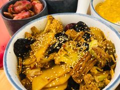 -轻蔬不用等·素食(江苏路店)