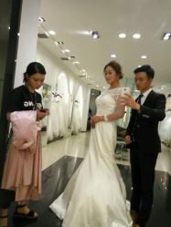 点击看大图 -太郎花子婚纱摄影艺术中心