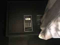 -和颐至尊酒店(上海徐家汇桂林公园地铁站店)
