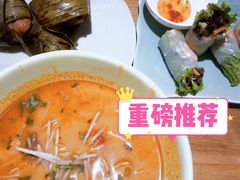 酸辣海鲜汤河粉-米纸越南小馆(金鹰世界店)