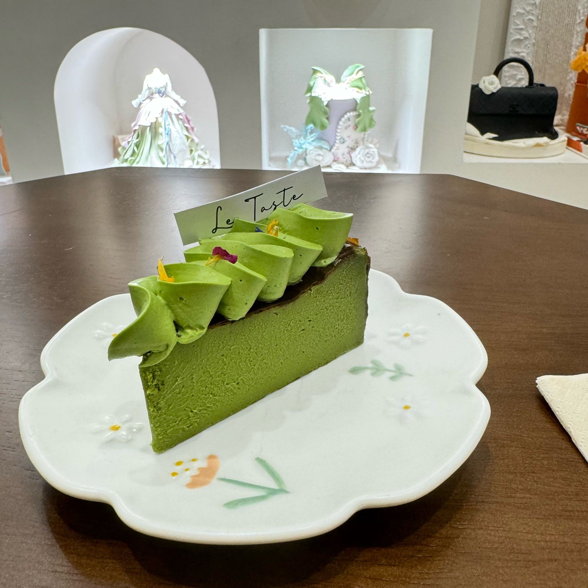 绿色的甜品跟春天更搭配哟