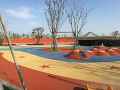 游乐设施-春花秋色城市公园