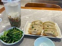 -小姜锅贴(凤凰街店)