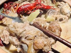 -聚汇三少·龙虾·中餐厅(莫邪路新天地店)