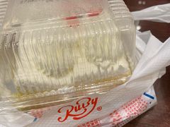 -红宝石·鲜奶小方·海派西点房(丰庄店)