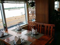 靠窗位-满汉楼(江畔店)