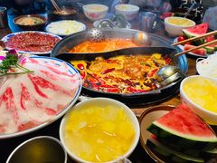 -萍姐火锅·公路夜市(武汉首店)