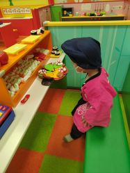 -莫莉幻想儿童乐园(武汉经开永旺店)