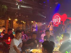 -胡桃里乐队酒馆