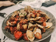 -巴厘龙虾·榜首油焖大虾(音乐学院·沿江酒馆店)